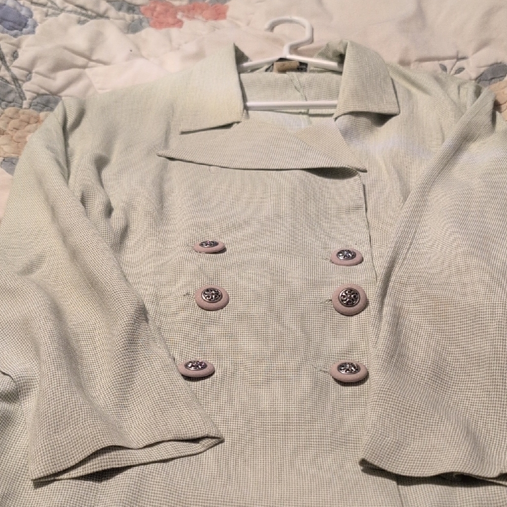 In Moda Mint Green Double-Breasted Blazer